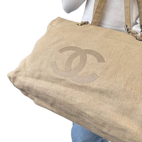 CHANEL Vintage CC Big Logo Shoulder Tote Large Bag Beige Canvas Linen [106206] - Picture 4 of 15